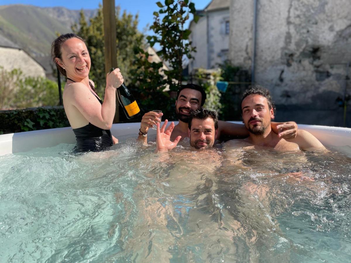 شقة Le Monrepos Avec Jacuzzi Nordique Bielle المظهر الخارجي الصورة